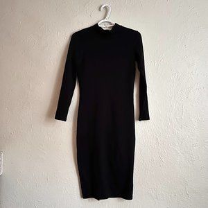 Black bodycon dress